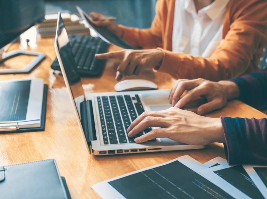 Professional Development programmer cooperating meeting and brainstorming and programming website